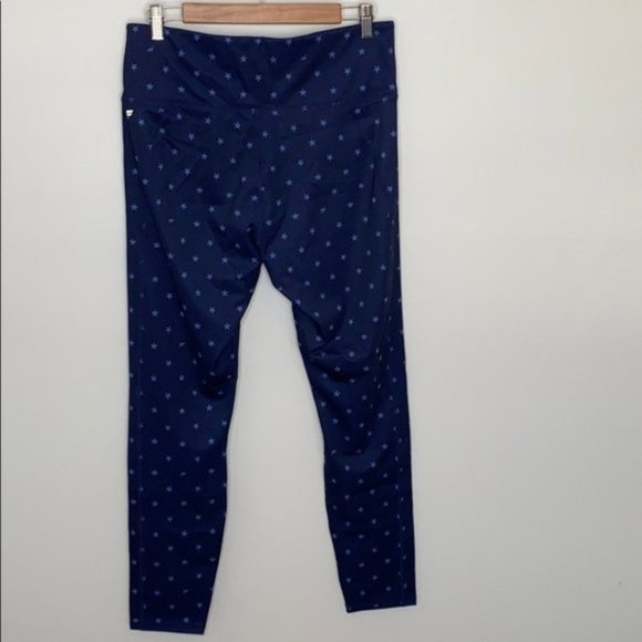 Fabletics High-Waisted Printed stars Ultracool 7/8 leggings in size XL=12-14 - Picture 5 of 10